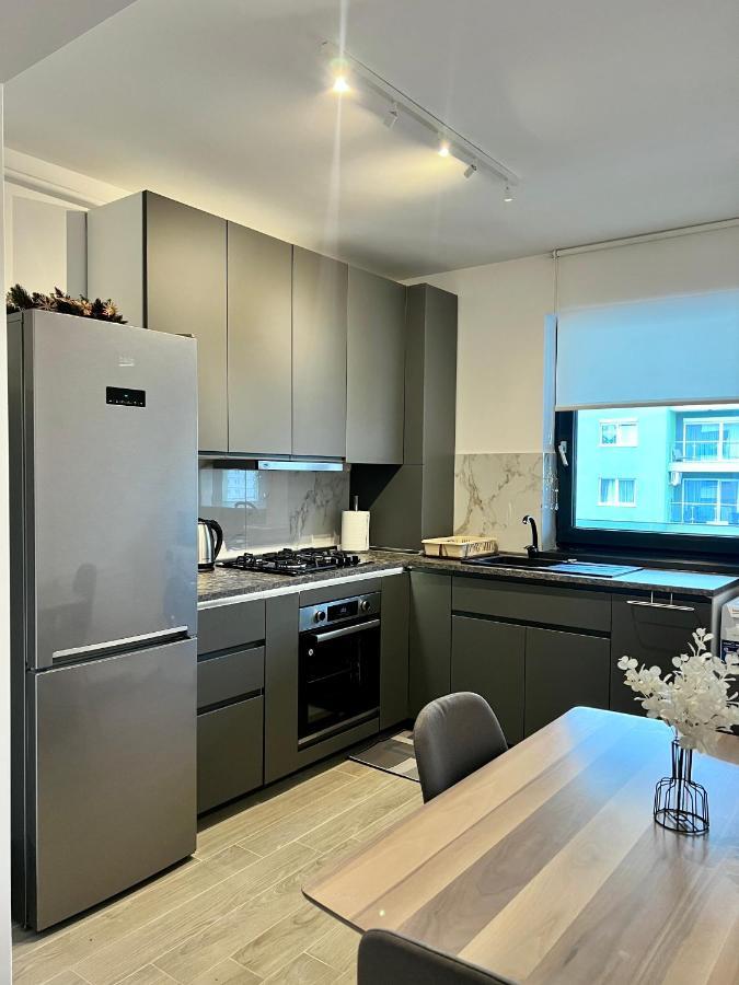 Boholand Apartment Braşov Extérieur photo